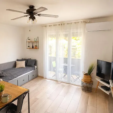 Cosy Appartement A 200 M De La Mer Avec Parking Apartamento *